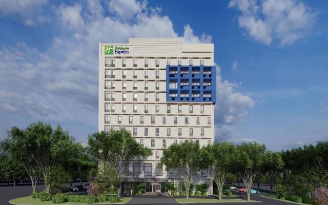 Holiday Inn Express Shanghai Pudong Airport