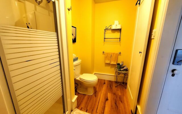 Fisherman's Daughter Bed & Breakfast