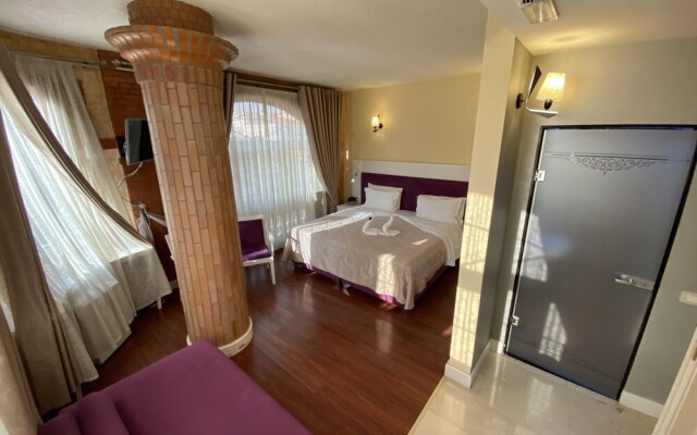The Red Bricks Hotel