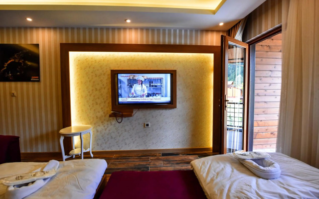Serah Residence