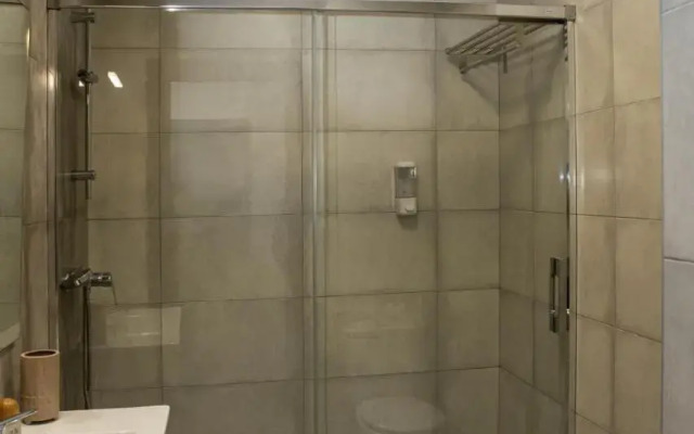 Sea Coast Lekeitio by HomeBilbao