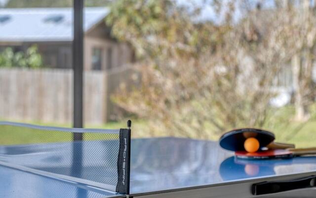 5638 Colonial Oaks Blvd