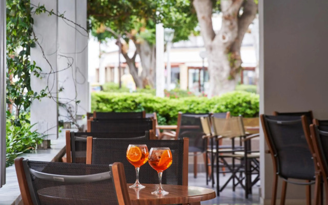 Esperia City Hotel