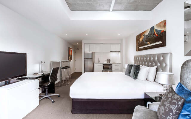 Oaks Melbourne St Kilda Road Hotel