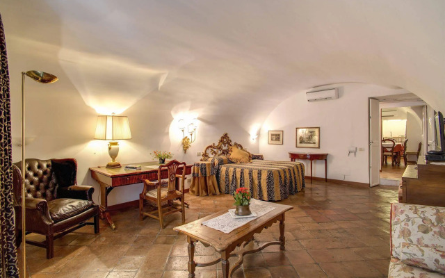 Navona Gallery Suites
