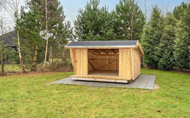 10 Person Holiday Home in Glesborg