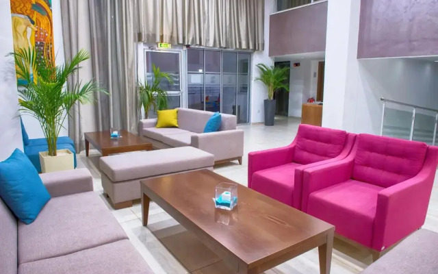 New Famagusta Hotel&Suites