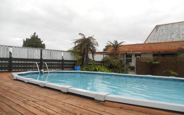 Bay of Islands Country Lodge Motel