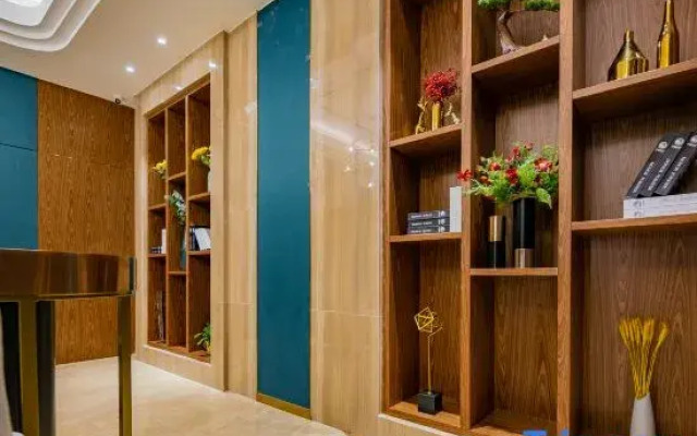 Yitel Collection (Wuwei Wanda Plaza)