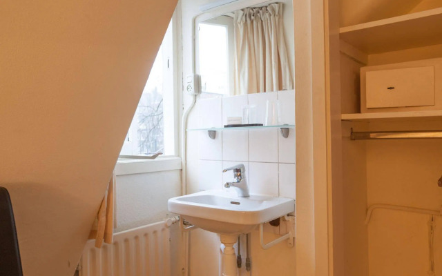 Townhouse Hotel