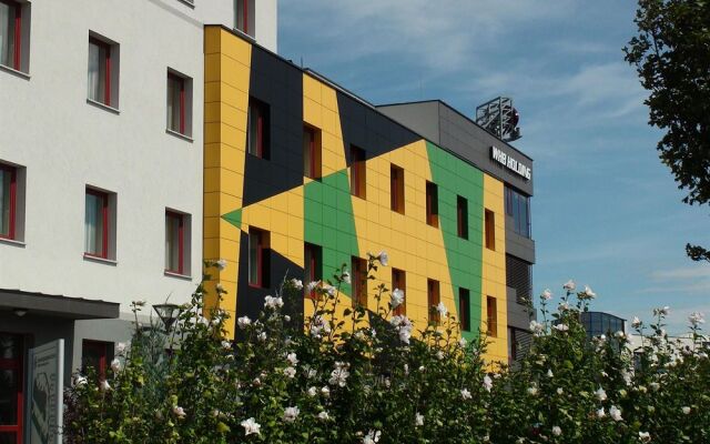 WHB Hotel