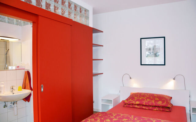 Apartments Logis 69