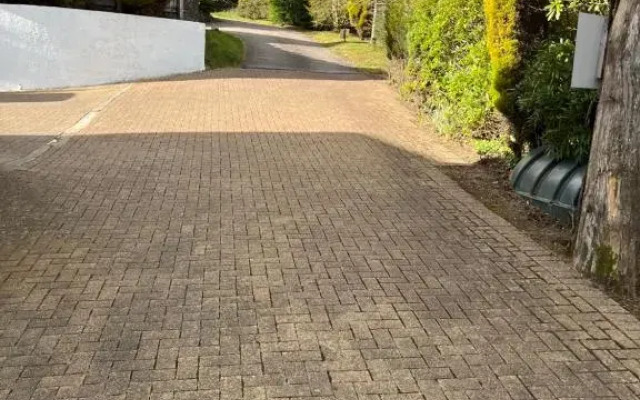 Tigh Stobban Apartment 1