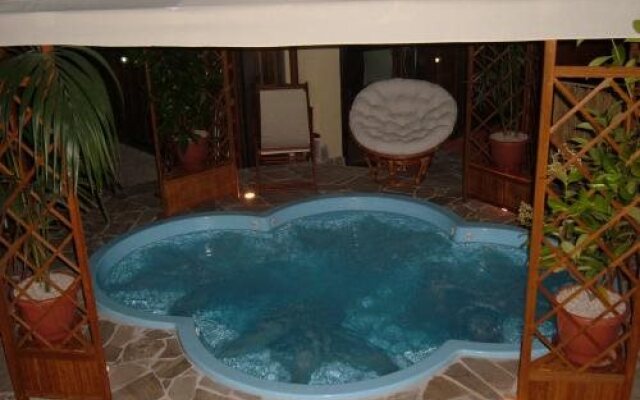 Motta Residence