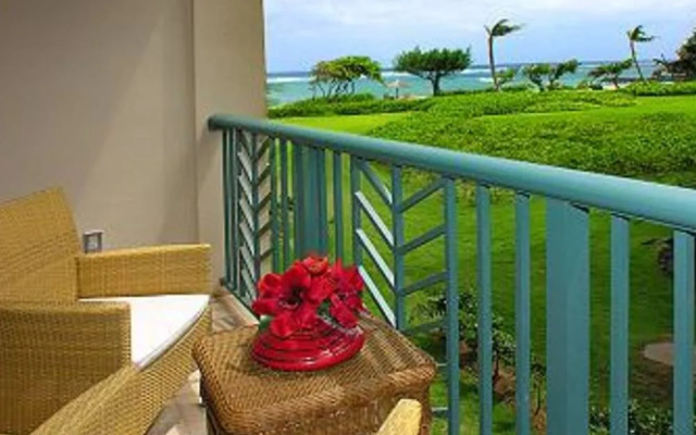 Waipouli Beach Resort H207 by RedAwning