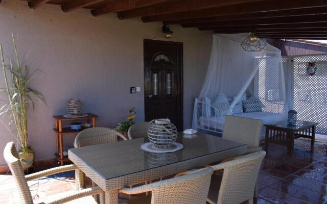 Aelia Sea View Bungalow