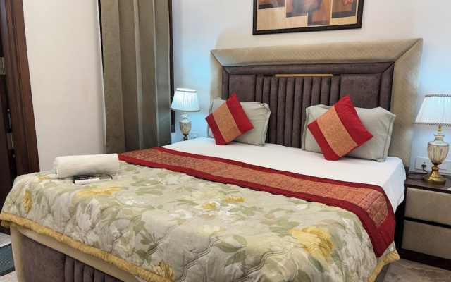 Fortune Home Service Apartment 3Bhk J150