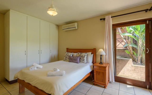 San Lameer Villa Rentals 10433