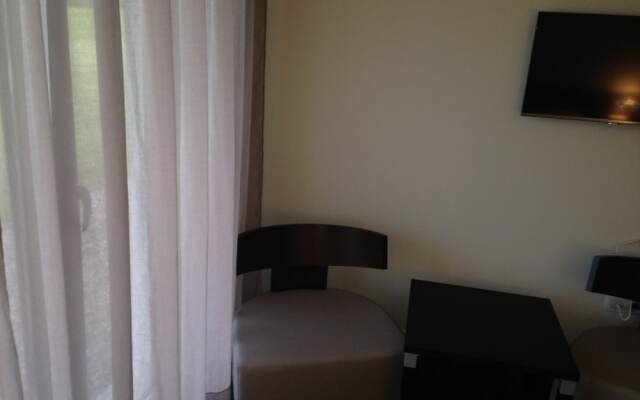 Hotel Restaurant La Claire Foret