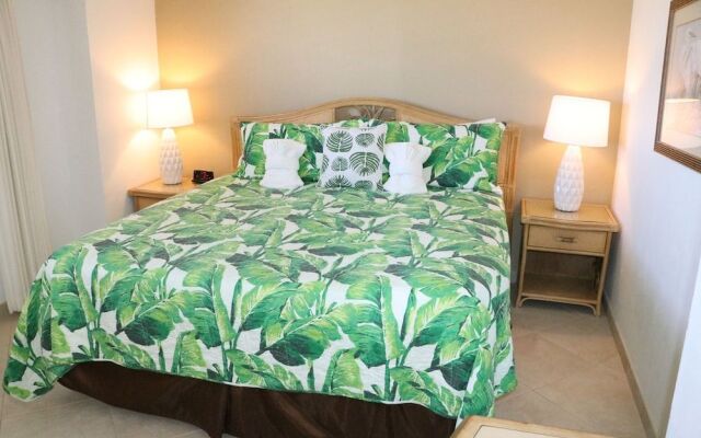 Jamaica Royale - 801 - 2 Br Condo