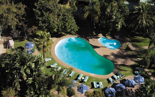 safari lodge