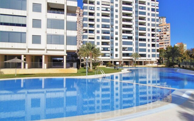 Apartment With one Bedroom in Benidorm, With Wonderful sea View, Pool