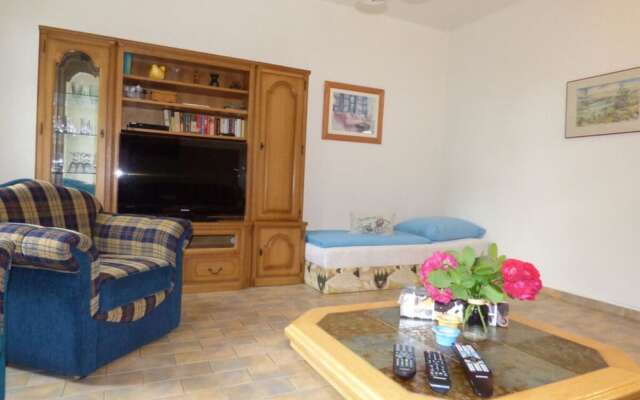 Holiday House by the Lake