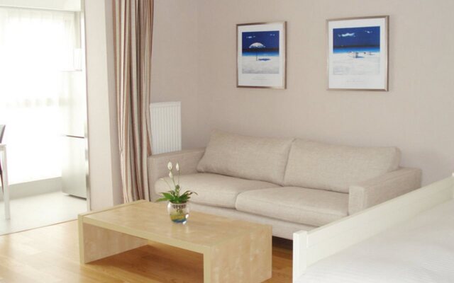 Harbour Plaza Deluxe Serviced Apartments