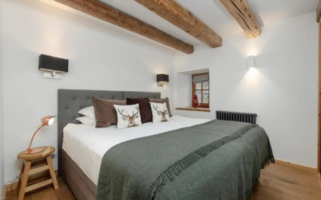 Chalet Vogue