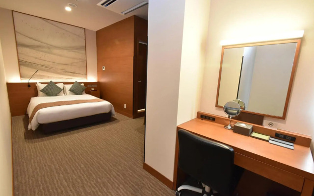 Oriental Suites Airport Osaka Rinku