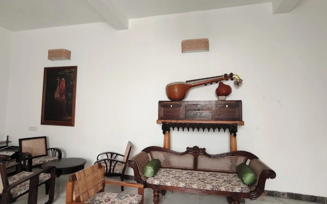 Bel Abri Colonial Living