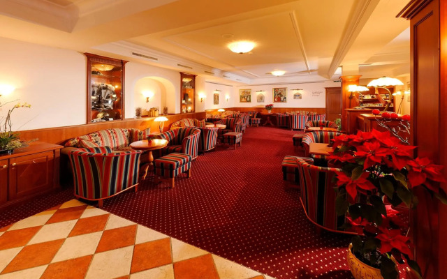 The Glacier Hotel (ex Eurotel Victoria)