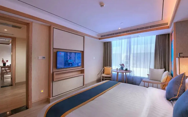New Century Manju Lijiang Zangyuan Hotel