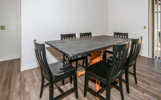 Mountain Top Retreat-1834 by Big Bear Vacations