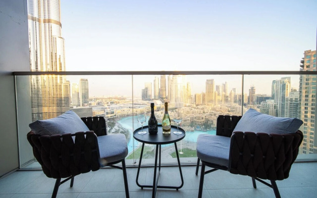One Lux Stay Grande Signature Residences