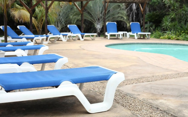 Emdoneni Lodge