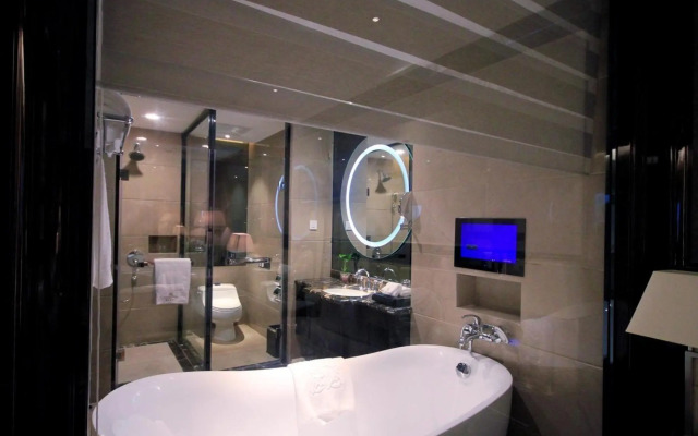 Chateau Star Sea Hotel