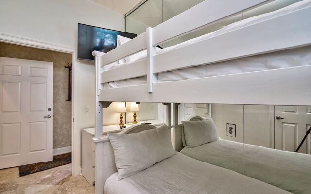 Sea Span by RedAwning