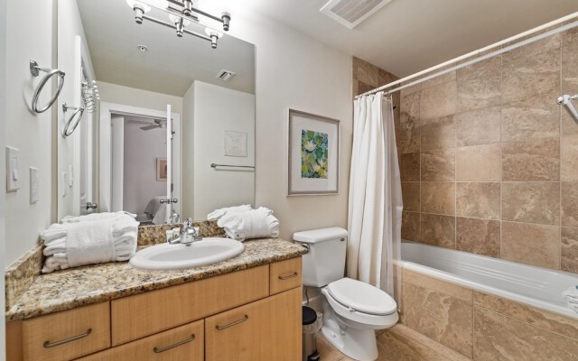 Crd1008 2 Bedroom Condo