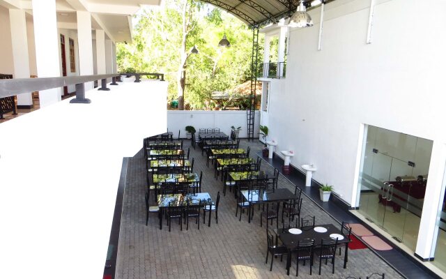 Sunsung Chiththa Holiday Resort