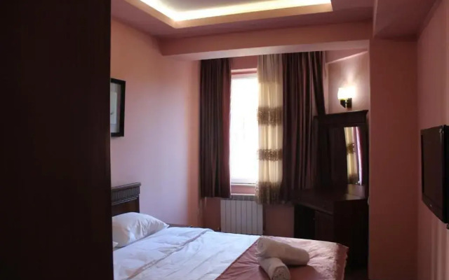 Batumi apartment in front of Sheraton