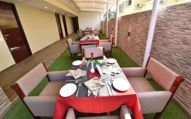 Hotel Calangute Central