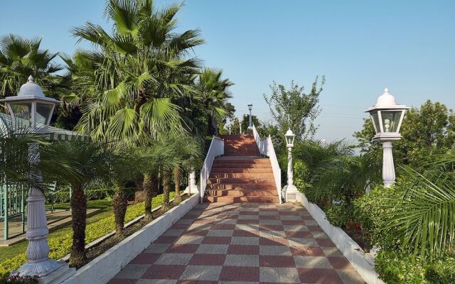 Club Mahindra Kandaghat
