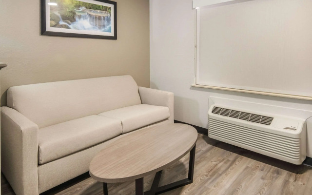 Quality Inn & Suites
