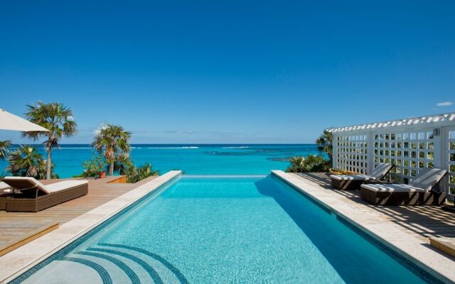 Sandy Hill Beach House by Eleuthera Vacation Rentals