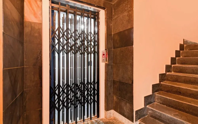 Fabhotel Forreal Stays