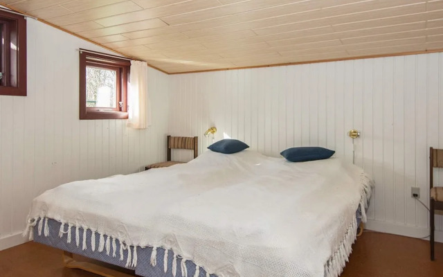 6 Person Holiday Home in Toftlund