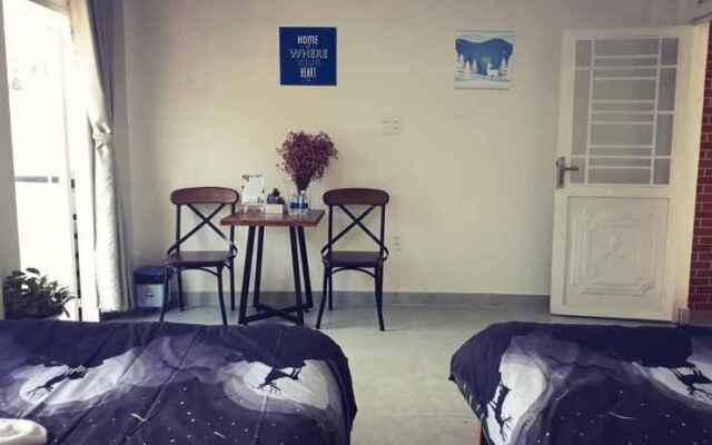 The 1987 Dalat House