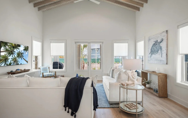 Serenity Shore 305 SOU