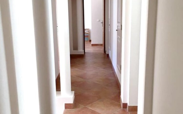 Villa With 5 Bedrooms in Rayol-canadel-sur-mer, With Wonderful Mountai